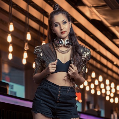 DJ SHREYA